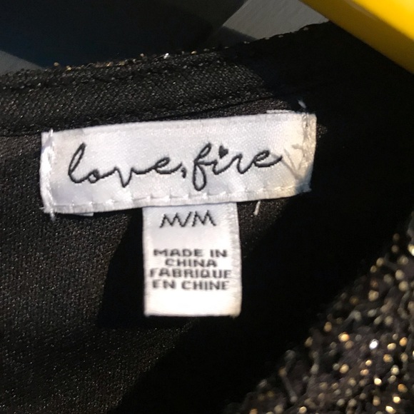 EUC metallic lace long sleeve romper by Love Fire - Picture 3 of 4